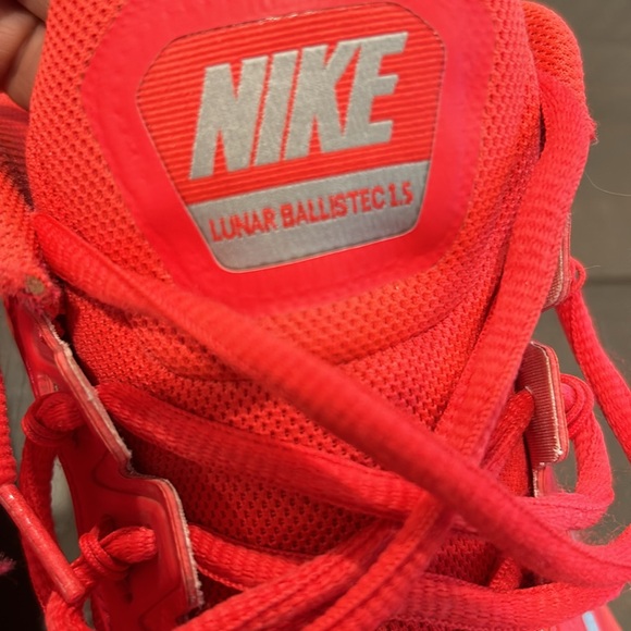 Nike Lunar Ballistec 1.5 Rafael
Nadal Size 11.5 Red Metallic Silver.. - Picture 7 of 7